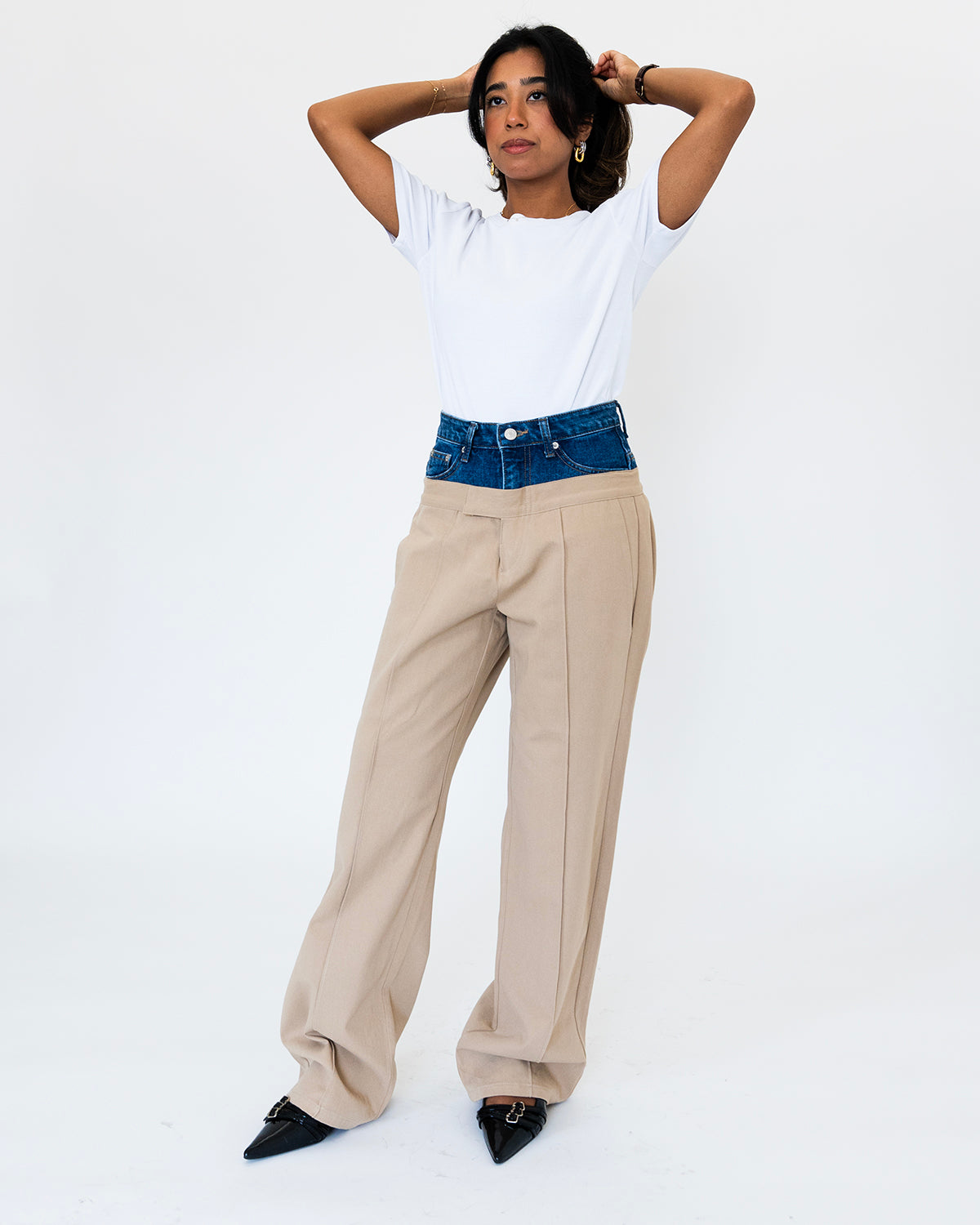 Beige Jeans