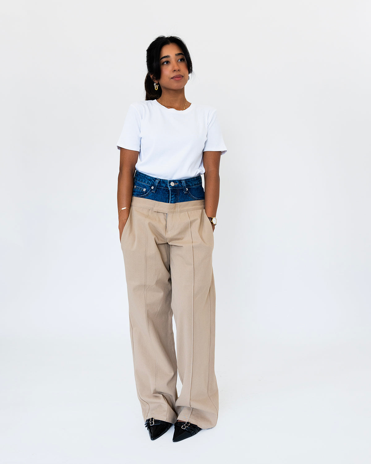 Beige Jeans